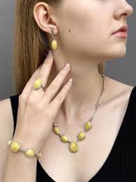 Silver Rhodium-plated & Opaque Yellow Amber Link Bracelet, Classic Oval  Baltic Amber Gemstones, Elegant, Classic