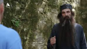 Η αλήθεια είναι ότι δεν δημοσιεύονται πολλά για την προσωπική ζωή του άρη σερβετάλη, την οποία κρατάει μακριά από τα. Episkepsh Sto Agio Oros Kai H Allagh Meta Thn E3omologhsh Sto Rolo Toy Dioratikoy Monaxoy O Arhs Serbetalhs Binteo Verianet
