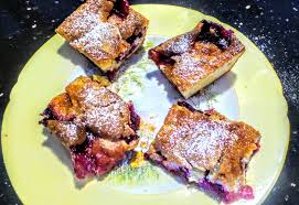 Happy Retiree's Kitchen : Edith's Perfect Plum Dessert Cake