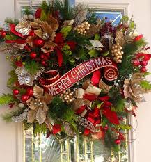 Merry Christmas Wreath In White Gold And Red Elegant Christmas Wreath Christmas Wreath Merry Ch Christmas Wreaths Holiday Wreaths Christmas Red Gold Christmas