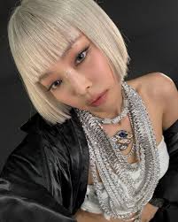 I love my ppl!!! We make it DO👏🏾WHAT👏🏾IT👏🏾DO👏🏾BAY👏🏾BEE👏🏾!!! I  need Shonda to have this in a ball scene in Bridgerton! I burn for THAT!!! 