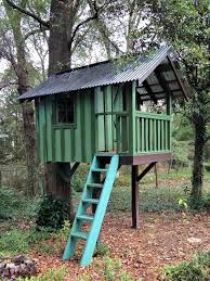 To make a wooden tree house ladder. 37 Diy Tree House Plans That Dreamers Can Actually Build