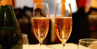 Articles De Fond Bulle De Luxe Page 2 Vins Du Monde Coupe De Champagne Champagne