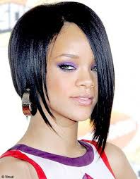 Coupes De Stars Toutes Les Modeles Et Sytles De Coiffures De Rihanna Photos Grande Resolution Coiffure Rihanna Carre Plongeant Asymetrique Carre Asymetrique