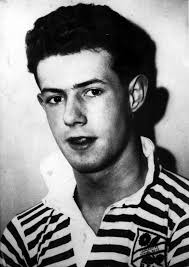 Tributes paid to former Barrow shipyard union leader