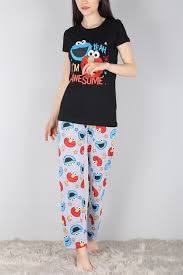 pijama modelleri panosundaki pin