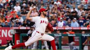 Angels let game slip away in late innings