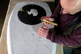 Sir Ernest Shackleton tribute unveiled at Westminster Abbey