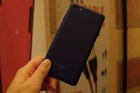 Superskinny Windows Phone: Yezz Billy 4 ...