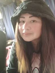 Introduction and scam comments in online community