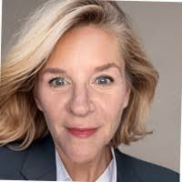 Karen Sommerfeld's Instagram, Twitter & Facebook