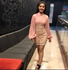 Naira yrkkh | dresses, lehnga designs, lehnga dress. Yeh Rishta Kya Kehlata Hai Fame Ashnoor Kaur Is Everyone S Favorite Newstrack English 1