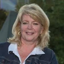 Joyce Kiracofe's Instagram, Twitter & Facebook