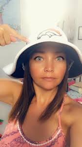 But it's got a NEW HAT! 😳👒 #PlayStation5