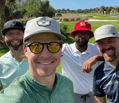 James Petrone (@JamesPetrone9)