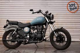 Jan 12, 2021 · the biggest thunderbird vs. Check Out This Johnny Bravo Themed Custom Royal Enfield Thunderbird
