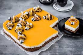 aprikosen bienen torte rezept kuchen und torten rezepte kuchen und torten kuchen mit pfirsich