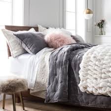 Small Bedroom Ideas Produce An Inviting Ambience With These Small Bedroom Decorating Ideas Maximize Your Bedroom S Squa Bed Bed Throw Blanket Luxury Bedding