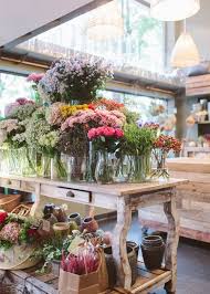 Pagina Principal Sally Hambleton Flores Para Cualquier Ocasion Flower Shop Interiors Flower Shop Design Flower Shop Decor