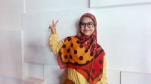 Ria ricis tak langsung melesat sebagai bintang yiutube. Demi Koleksi Squishy Ria Ricis Rela Rogoh Kocek Puluhan Juta Rupiah Okezone Celebrity