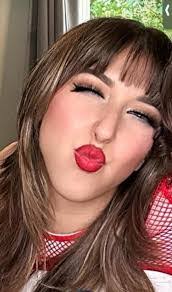 Kayla Heckman's Instagram, Twitter & Facebook