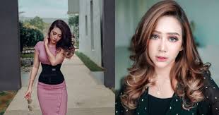 Her birthday, what she did before fame, her family life, fun trivia facts, popularity rankings, and more. Pinggang 24 Inci Walau Dah Ada Anak Rampingnya Fatin Afeefa Nona