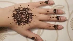 Motif henna tangan sederhana, cara henna tangan mudah, henna tangan cantik, henna telapak tangan simple, desain dan motif henna mudah untuk . Easy Simple Henna Design Youtube