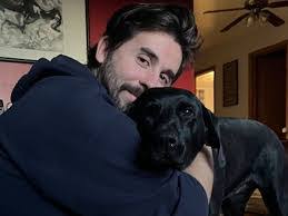 Alex Colombo's Instagram, Twitter & Facebook