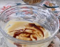 Un Grand Favori Le Fudge A La Vanille Et Aux Noix De Grenoble Desserts Ma Fourchette Desserts Food Pudding