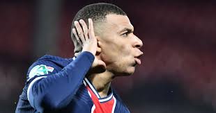 31 21 ans colin dagba. Brest 0 3 Paris Saint Germain Holders Ease Through Thanks To Mbappe Brace