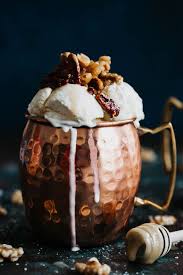 Ice Cream With Honey Maple Glazed Nuts Iskrem Notter Honning