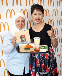 1 what time does mcdonalds stop serving breakfast? Follow Me To Eat La Malaysian Food Blog Mcdonald S Malaysia Introduces Ramadan Festive New Menu Launch For 2019