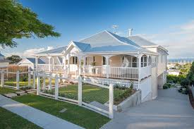 Builders Brisbane Home Builder Renovations Queenslander Manly Queenslander House Weatherboard House Facade House