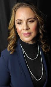 LESSONS FROM THE WELLSPRING OF WISDOM : TIMELESS LESSONS FOR MODERN LIVING  WITH BONIFACE NDEM THE BEST WAY TO END SOMETHING IS TO LET IT STARVE In a  world brimming with conflicts