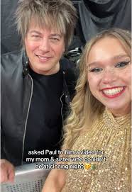 Safe to say they both were VERY pleasantly surprised!!! 😏WE LOVE PAUL!  #taylorswift #swifttok #erastour #tstheerastour #vancouvertstheerastour  #erastourclosingnight #paulsidoti #christmas #concert ...