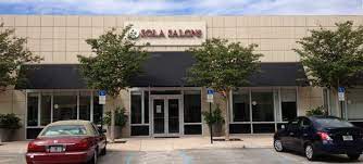 This helps the stylist see your true hair (wavy, straight, etc.) in order to determine the best cut for you. Sola Salon Studios In Coral Springs Fl
