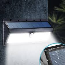 5 Best Outdoor Solar Lights In 2020