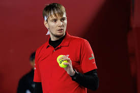 Halle Upset: Defending Champion Bublik Falls to Qualifier Bellucci in First Round