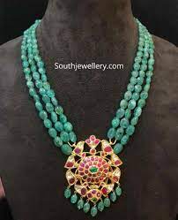 3 Line Emerald Beads Necklace With Kundan Pendant Photo Ruby Jewelry Necklaces Pearl Necklace Designs Gold Jewelry Fashion