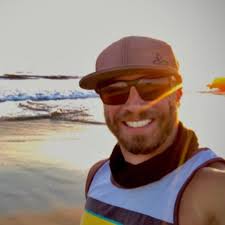 Eric Post (@ericsposts) • Threads, Say more