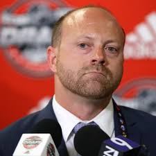 It has been 1 day since the Oilers organization hired Stan Bowman as GM. :  r/EdmontonOilers