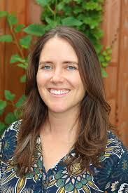 Margie Bragg's Instagram, Twitter & Facebook