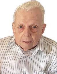 Diane Hassell's Instagram, Twitter & Facebook