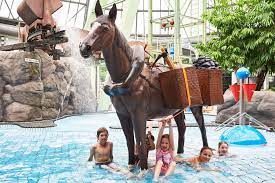 Öffnungszeiten aquapark oberhausen, übersicht mit öffnungszeiten, verkaufsoffenen sonntagen und verkaufsoffenen abenden aller filialen von aquapark oberhausen. Aquapark Oberhausen Blickwechsel Mennes Webseite