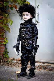 4 Year Old Boy Dressed In Toddler Edward Scissorhands Costume For Halloween Halloween Costum Edward Scissorhands Costume Toddler Costumes Halloween Costumes