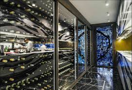 La Cave A Vins Situee A L Entree Du Grand Restaurant Et La Magnifique Porte Representant Le Plan De Paris Restaurant Paris Architecture Design Architecture