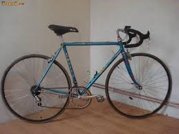 How do you adjust the gear shift on a bicycle? How Do I Efficiently Shift Gears On A Road Bike With Downtube Shifters Bicycles Stack Exchange
