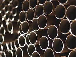 Il tubo d'acciaio senza giunte, processo di produzione inizia con un solido, billette di acciaio arrotondata. Tubi In Acciaio Non Legato Per Impieghi A Pressione Tubi Spa