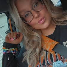 Ursula favorite gift requirements for leveling up