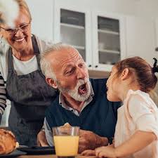 Son secret, c'est sa bonne humeur ! Nounou A Domicile Garde D Enfants Temps Plein Assistante Maternelle O2